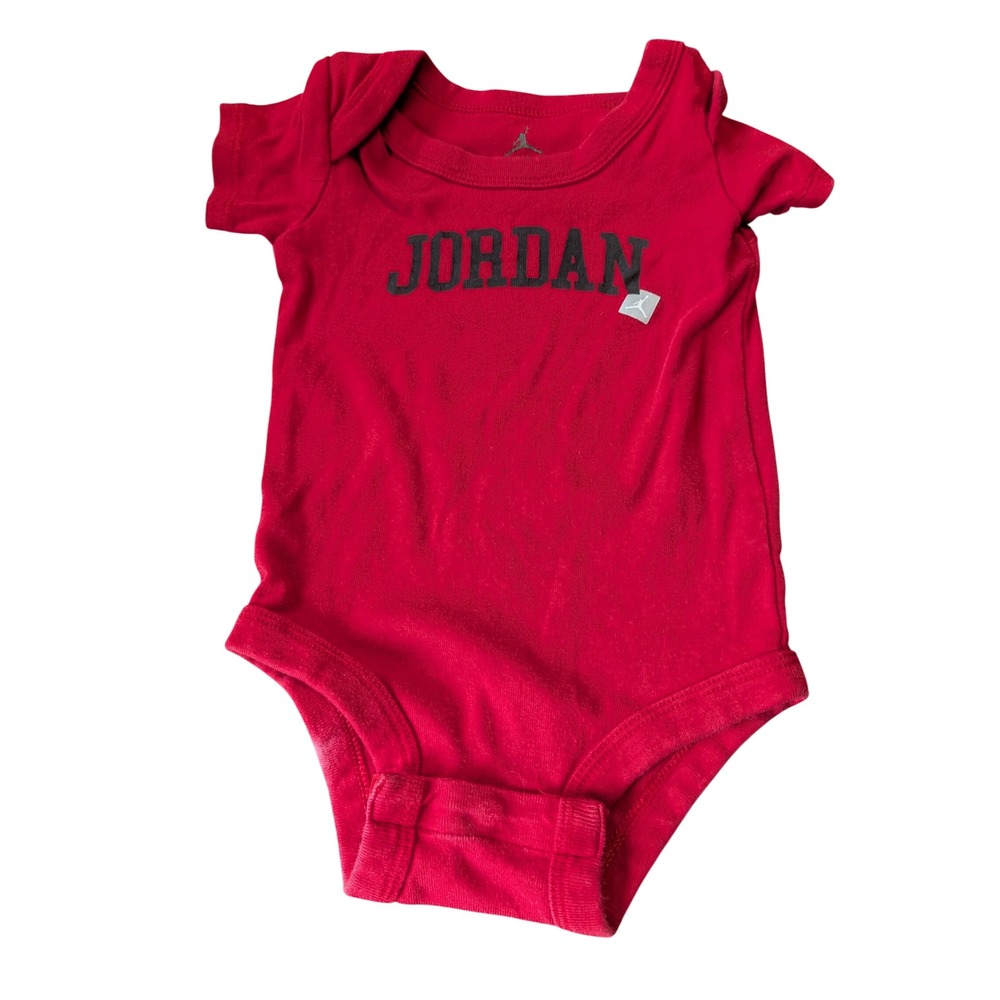 Jordan Brand Infant Red Short Sleeve Graphic Logo Bodysuit 0-6 Months Jumpman